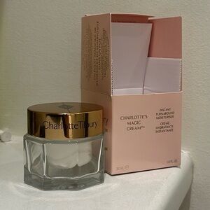 Charlotte Tilbury Magic Cream